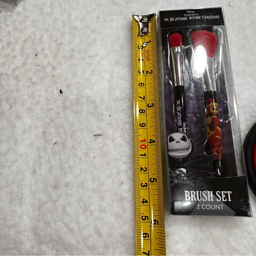 Nightmare Before Christmas Brush Set with Sally Compact